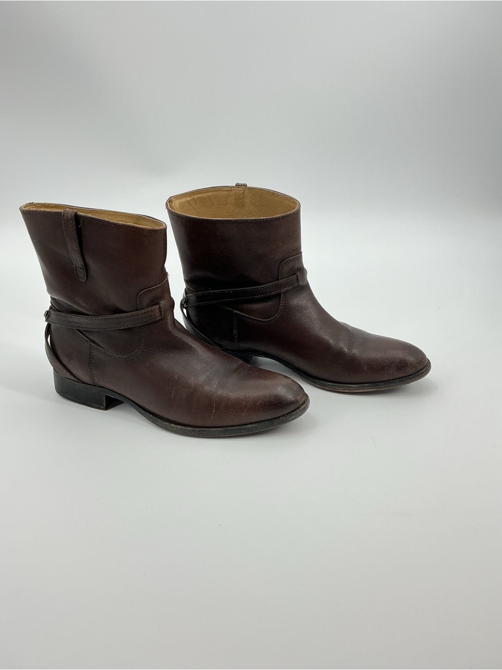 Frye Lindsay Plate Short Brown Distressed Boot
